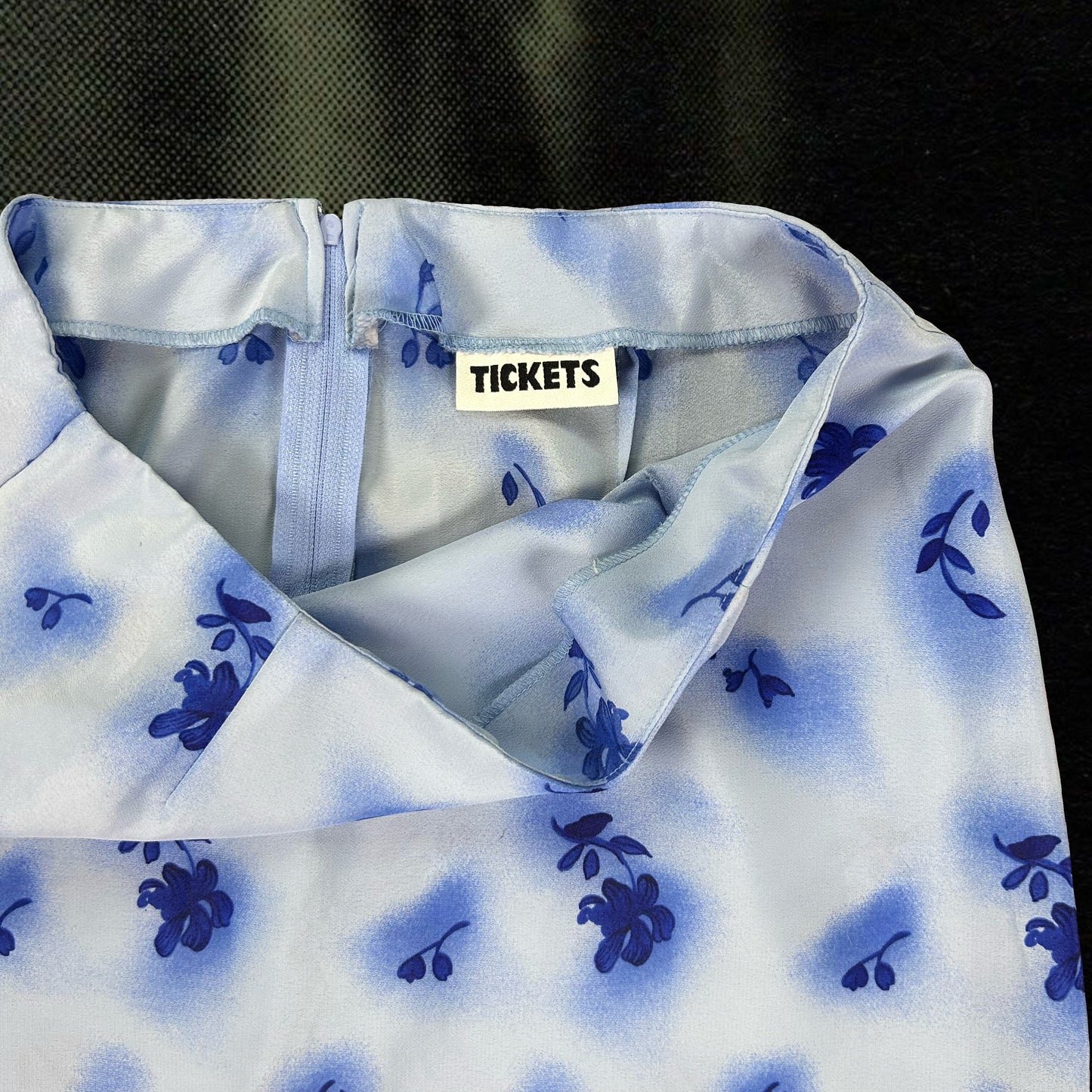 1990's Baby Blue Floral