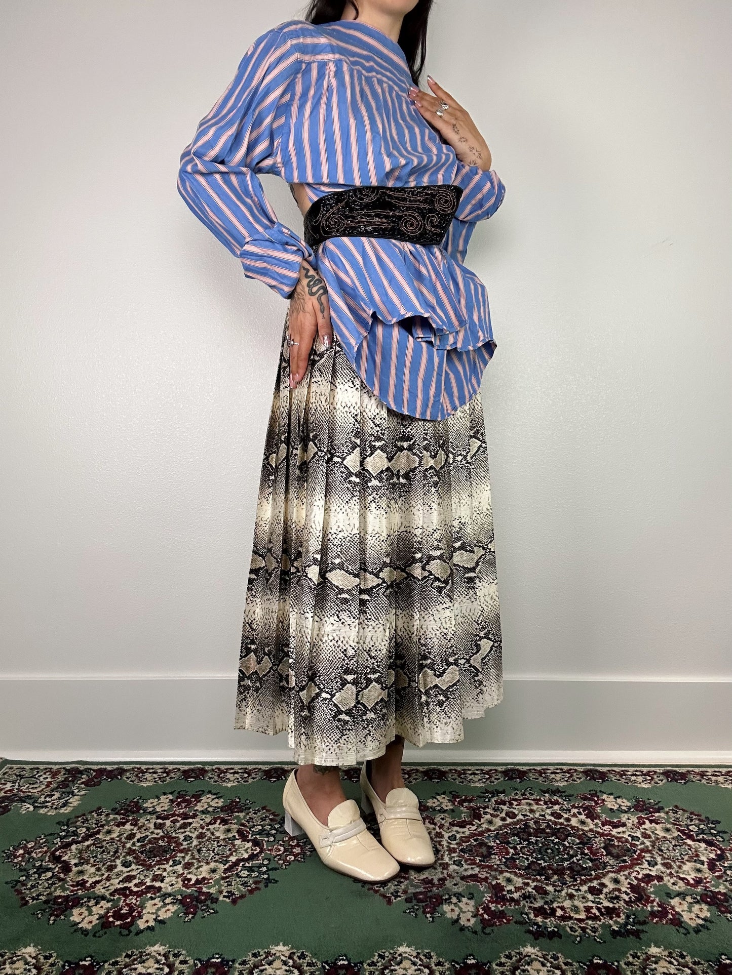 1970's Pleated Snake